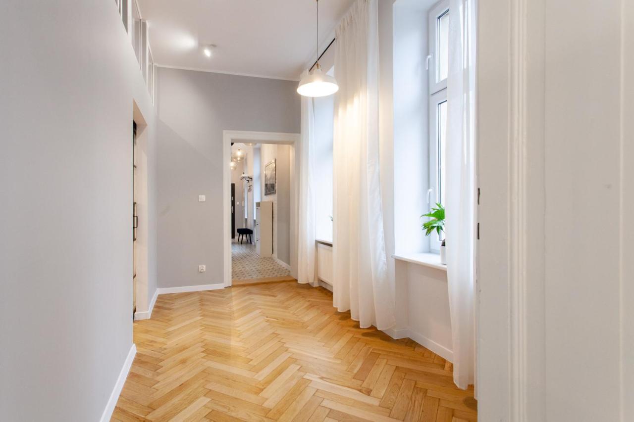Victoria Apartment กลีวิตเซ ภายนอก รูปภาพ